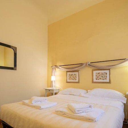 Romantic Pitti By Mmega Florencia Exterior foto